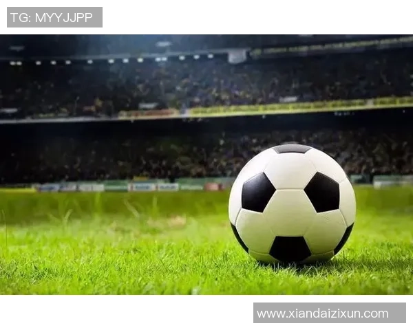 浅析足球球星卡片盗版现象对正版市场与球迷文化的双重影响